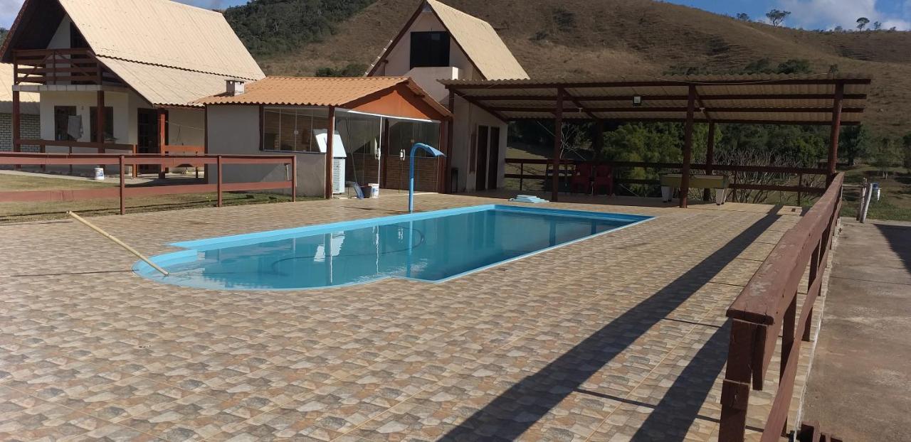 Pousada Recanto Feliz Carvalhos Mg ภายนอก รูปภาพ