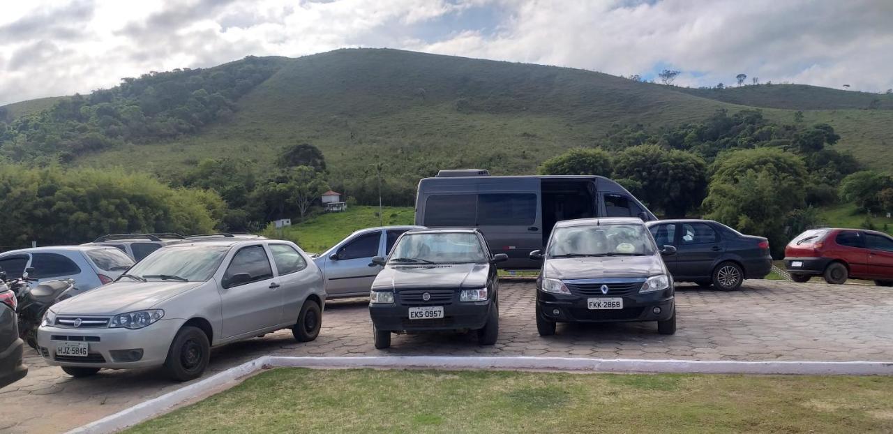 Pousada Recanto Feliz Carvalhos Mg ภายนอก รูปภาพ